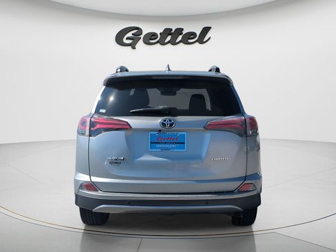 Used 2018 Toyota RAV4 Limited image 14