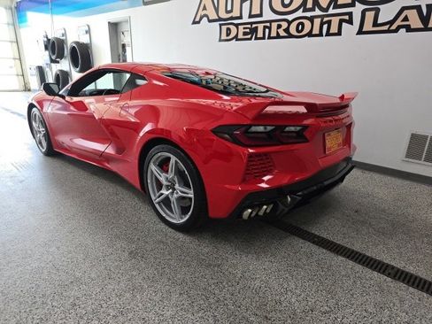 Used 2023 Chevrolet Corvette Stingray Preferred Cpe w/ Z51 Performance Package image 5