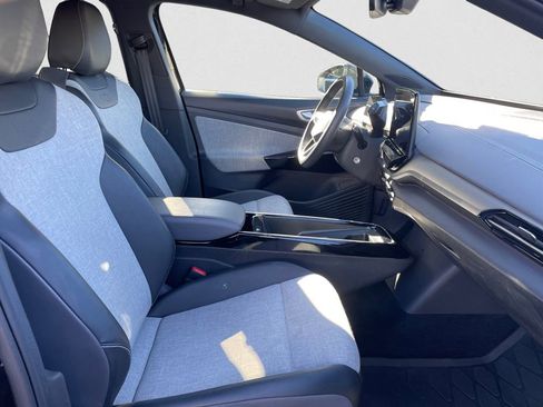Certified 2023 Volkswagen ID.4 Pro image 15
