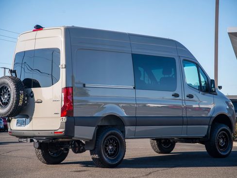 New 2025 Mercedes-Benz Sprinter 2500 image 8
