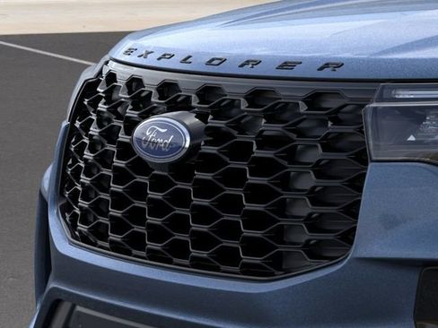 New 2026 Ford Explorer ST-Line RWD image 17