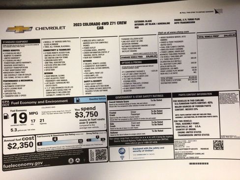 Used 2023 Chevrolet Colorado Z71 w/ Z71 Convenience Package 2 image 37