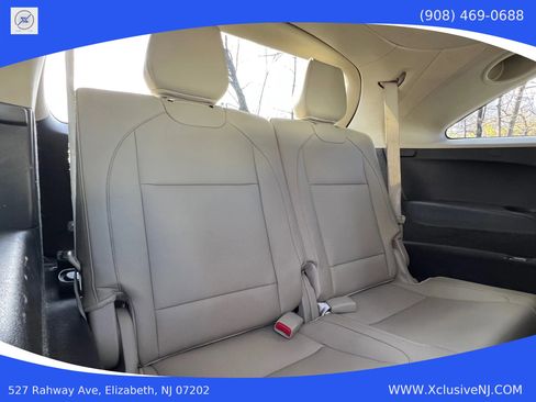 Used 2017 Acura MDX SH-AWD w/ Technology Package image 29