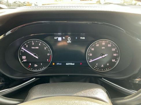 Used 2022 Buick Envision Avenir w/ Technology Package II image 19