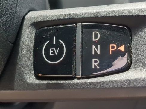 Used 2024 Kia EV9 Land image 34