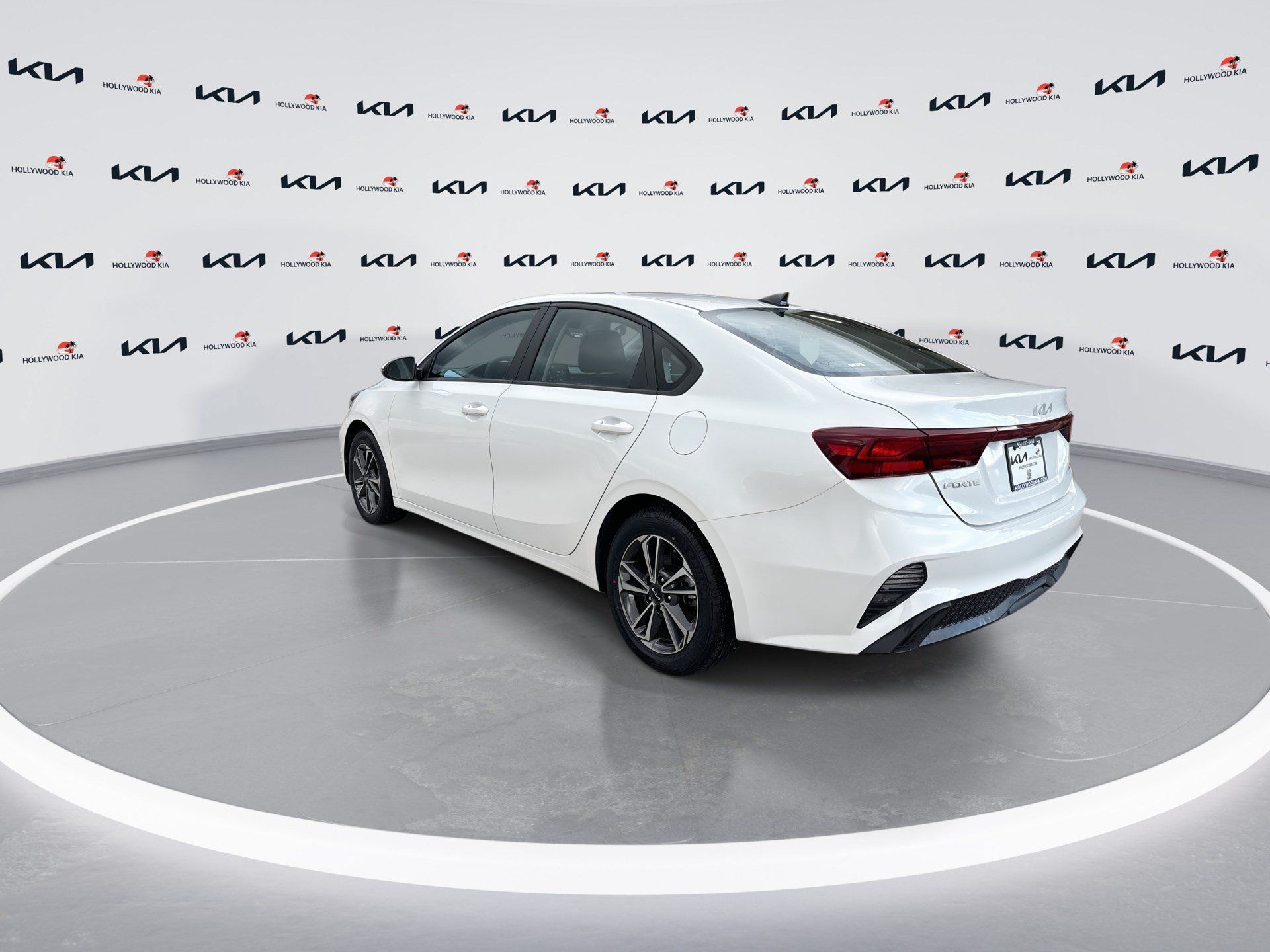 Certified 2023 Kia Forte LXS w/ LXS Technology Package FWD image 6