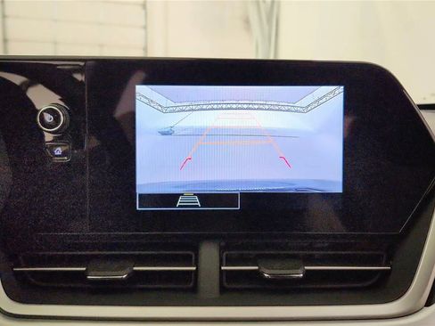 New 2026 Chevrolet Trax LS w/ Driver Confidence Package image 35