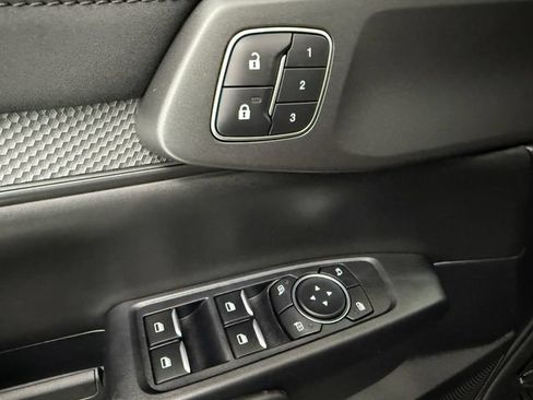 Used 2025 Ford Ranger Raptor AWD/4WD image 29