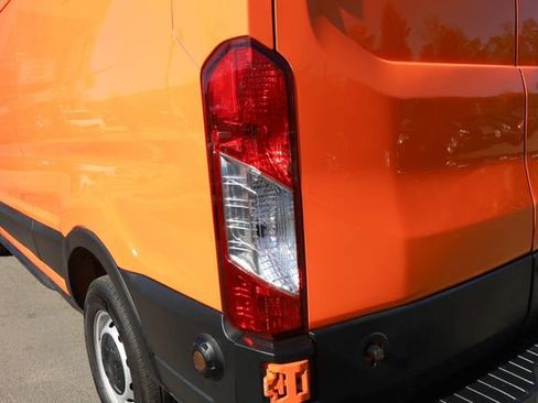 Used 2019 Ford Transit 150 148 Low Roof RWD image 23