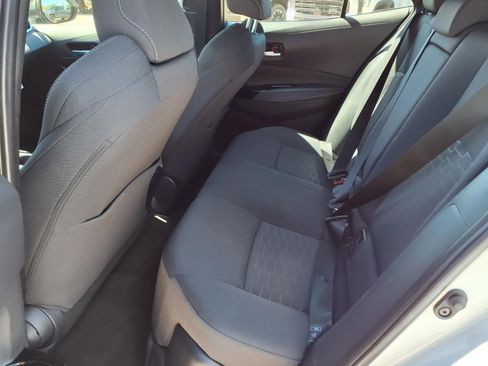 Certified 2025 Toyota Corolla SE image 18