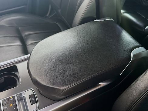 Used 2016 Land Rover Range Rover Sport SE image 18