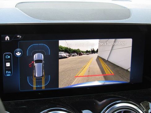 New 2025 Mercedes-Benz GLB 250 GLB 250 image 35