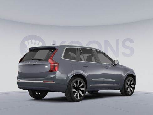 Used 2023 Volvo XC90 B6 Ultimate w/ Protection Package Premier AWD/4WD image 4