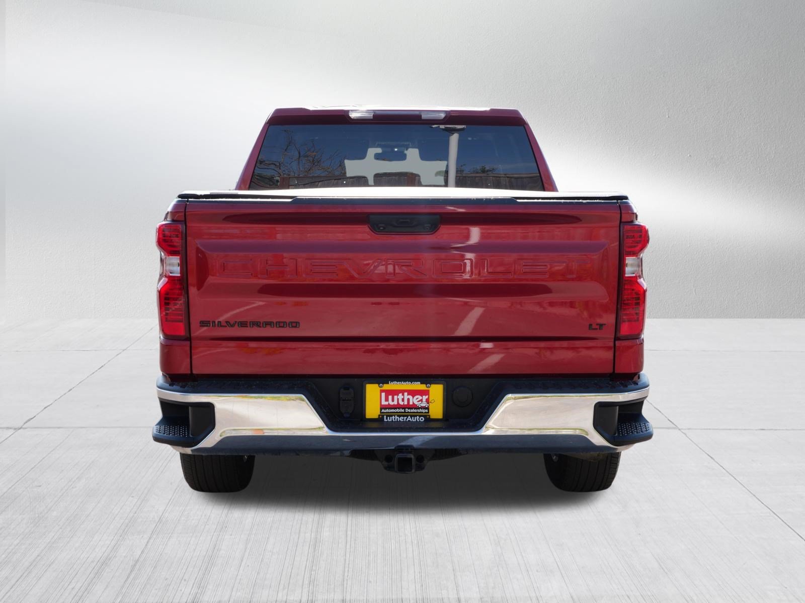 Used 2023 Chevrolet Silverado 1500 LT AWD/4WD image 6