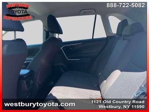Certified 2024 Toyota RAV4 LE AWD/4WD image 16