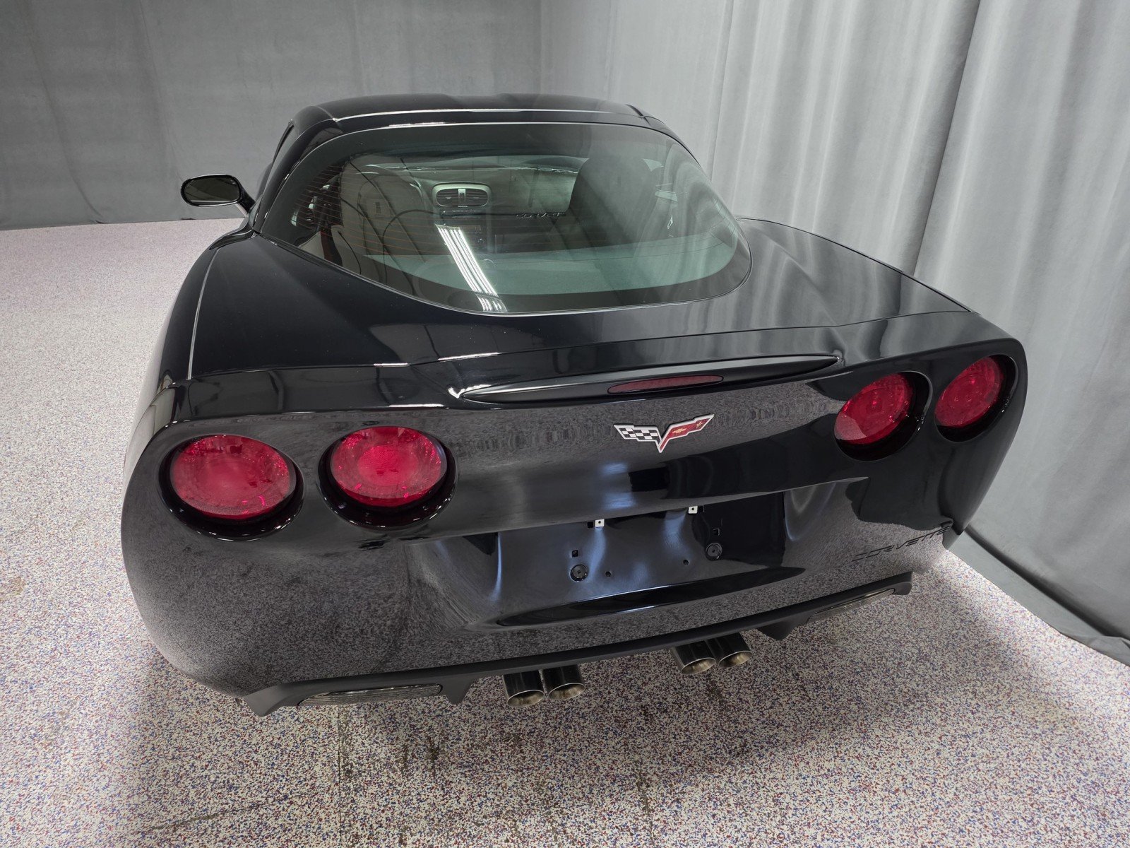 Used 2007 Chevrolet Corvette Coupe w/ Preferred Equipment Group RWD image 12