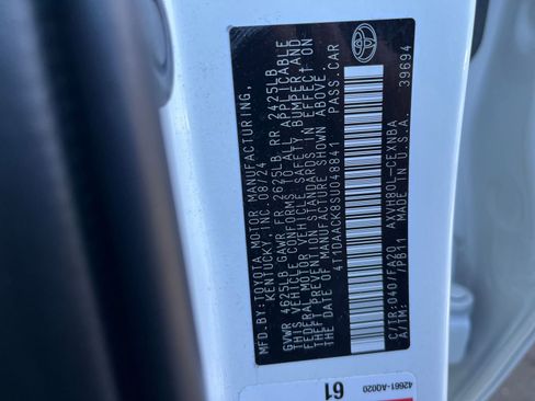 Used 2025 Toyota Camry LE image 28