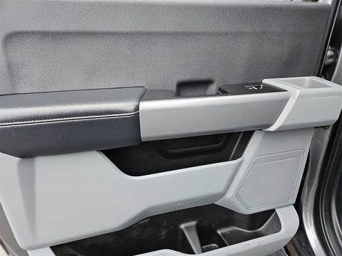 Used 2024 Ford F250 XLT w/ FX4 Off-Road Package image 17