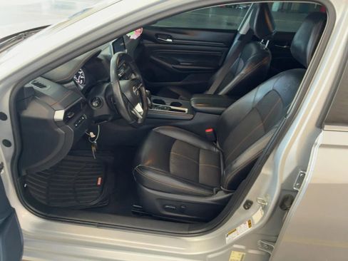 Used 2020 Nissan Altima 2.5 SR FWD image 4