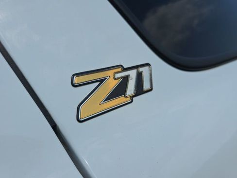 Used 2004 Chevrolet Tahoe Z71 w/ Z71 Preferred Equipment Group AWD/4WD image 43