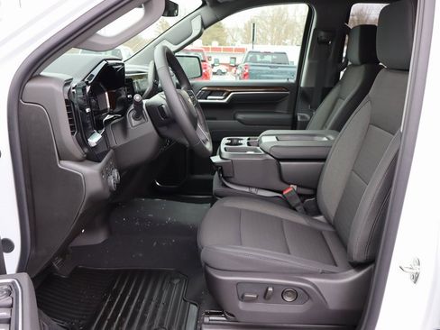 New 2026 Chevrolet Silverado 1500 LT w/ All Star Edition Plus image 4