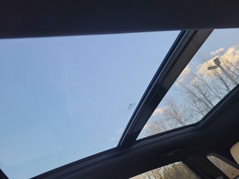 Used 2019 Cadillac XT5 Premium Luxury image 28