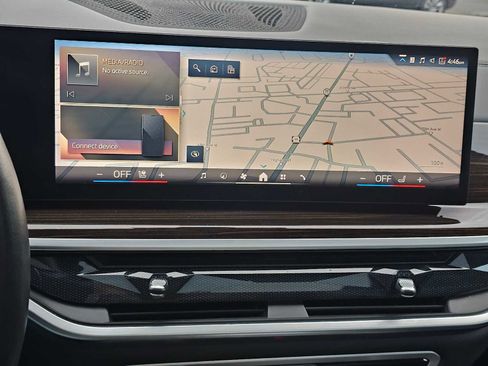 Used 2024 BMW X5 xDrive40i image 28