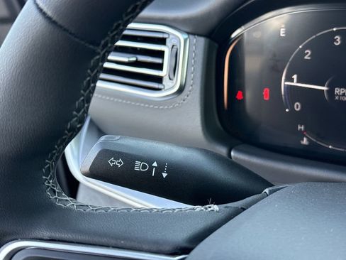 New 2026 Jeep Grand Wagoneer Limited image 31