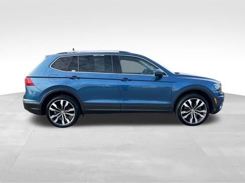 Used 2019 Volkswagen Tiguan SEL Premium image 11