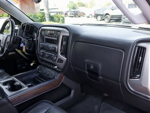 Used 2017 GMC Sierra 1500 Denali image 35