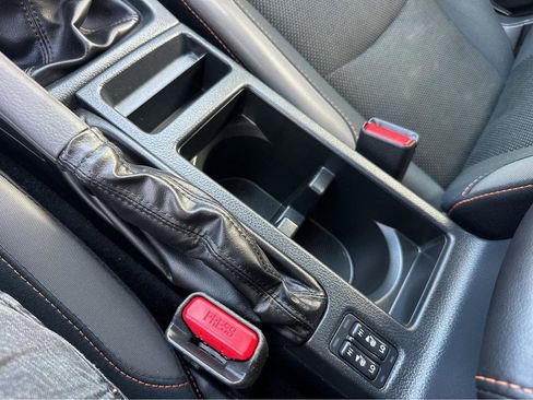 Used 2017 Subaru Crosstrek 2.0i Premium image 26