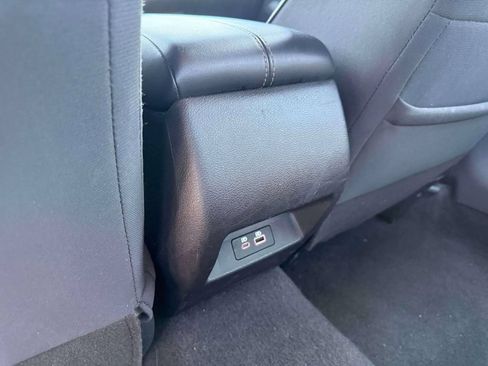 Used 2024 Nissan Altima 2.5 SV FWD image 14