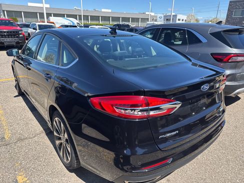 Used 2020 Ford Fusion SE image 15