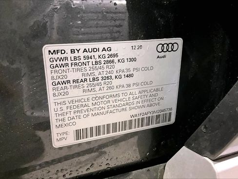 Used 2021 Audi Q5 e Prestige w/ Prestige Package image 35