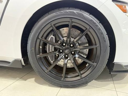 Used 2017 Ford Mustang Shelby GT350 w/ Electronics Package image 12