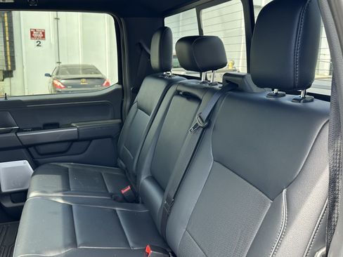 Used 2025 Ford F150 Lariat w/ Equipment Group 502A High AWD/4WD image 32