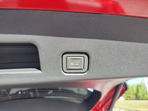 New 2026 Buick Enclave Avenir image 10