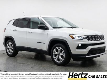 Used 2025 Jeep Compass Latitude
