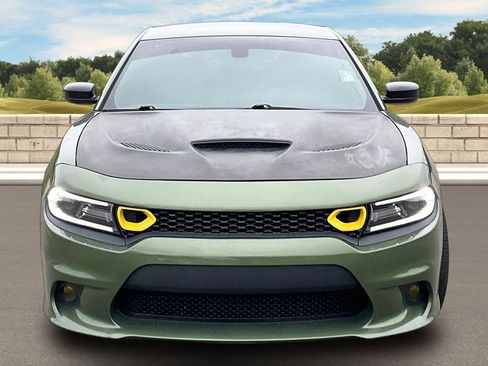 Used 2020 Dodge Charger R/T w/ Blacktop Package RWD image 3