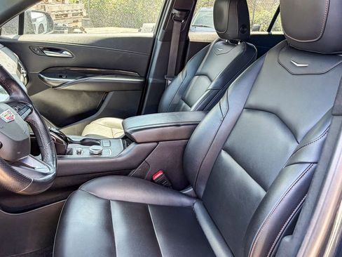 Used 2021 Cadillac XT4 Sport FWD image 10