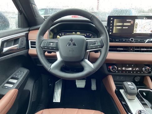 New 2026 Mitsubishi Outlander SEL AWD/4WD image 23