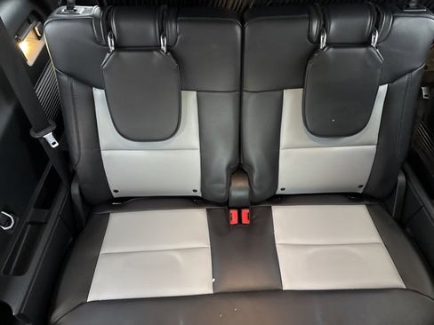 Used 2023 Ford Explorer XLT w/ Equipment Group 202A image 12