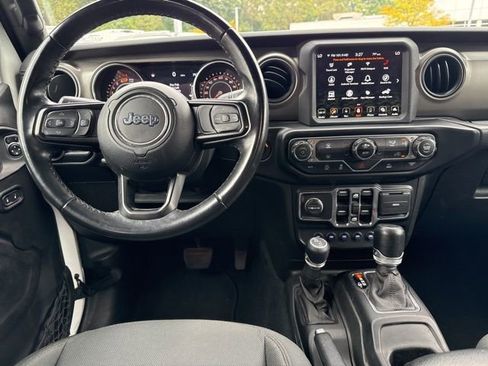 Used 2022 Jeep Wrangler Unlimited Willys image 22