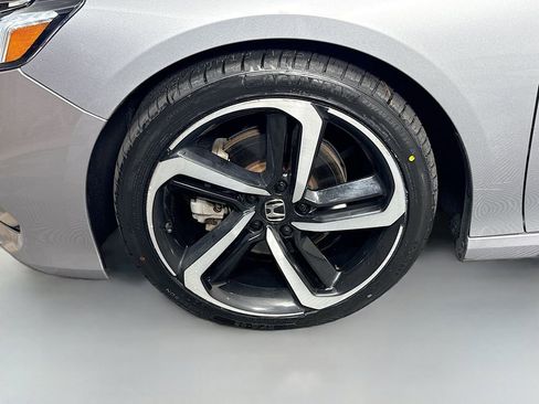 Used 2019 Honda Accord Sport image 39