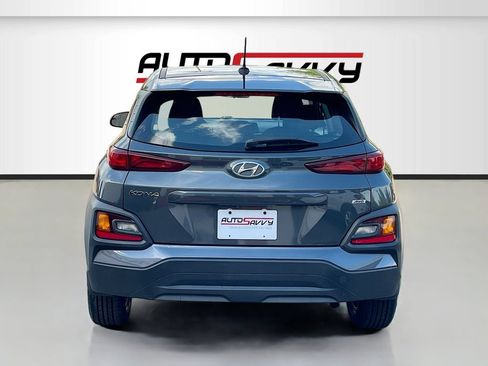 Used 2021 Hyundai Kona SE AWD/4WD image 6