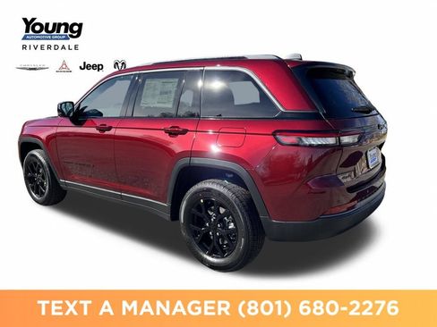 New 2026 Jeep Grand Cherokee Altitude AWD/4WD image 3