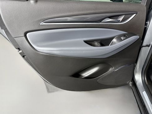 Used 2024 Buick Enclave Essence FWD image 26