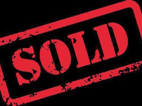 Used 2024 Isuzu NQR image 1