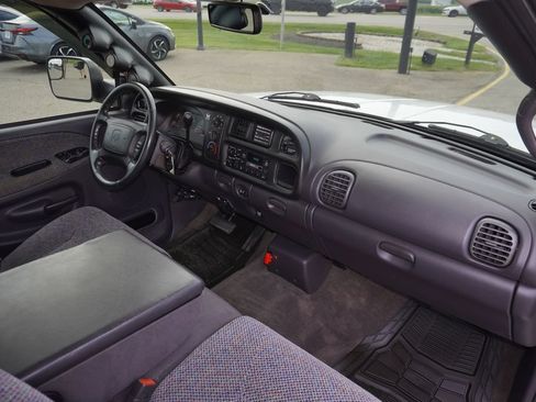 Used 2002 Dodge Ram 3500 Truck 2WD Quad Cab image 30