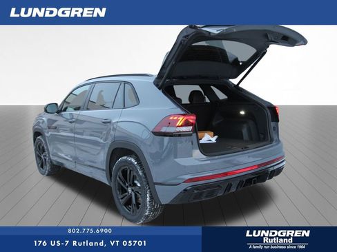 New 2026 Volkswagen Atlas Cross Sport SEL R-Line image 5